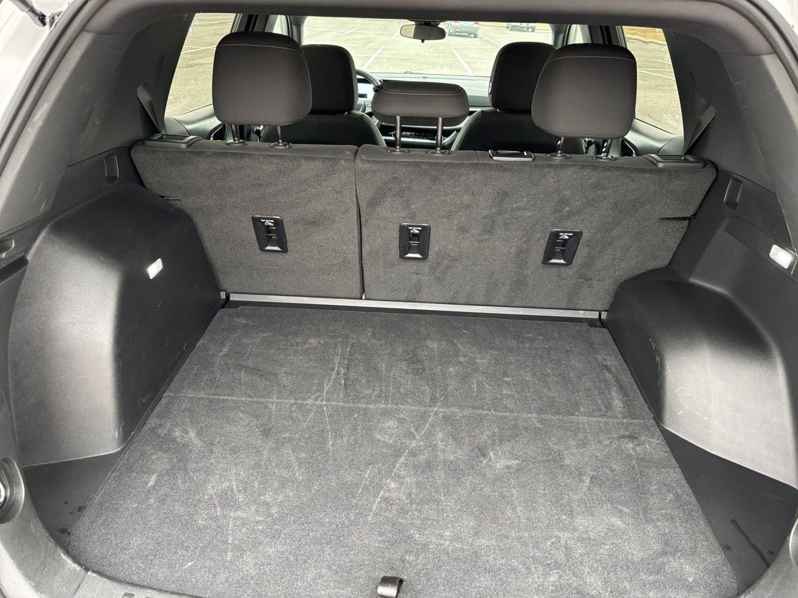 Thumbnail: 2025 Chevrolet Equinox - 30