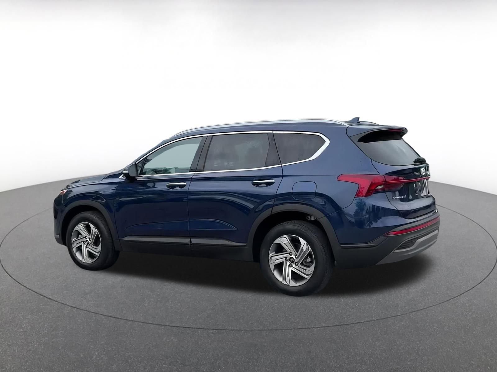 Thumbnail: 2023 Hyundai Santa Fe - 10