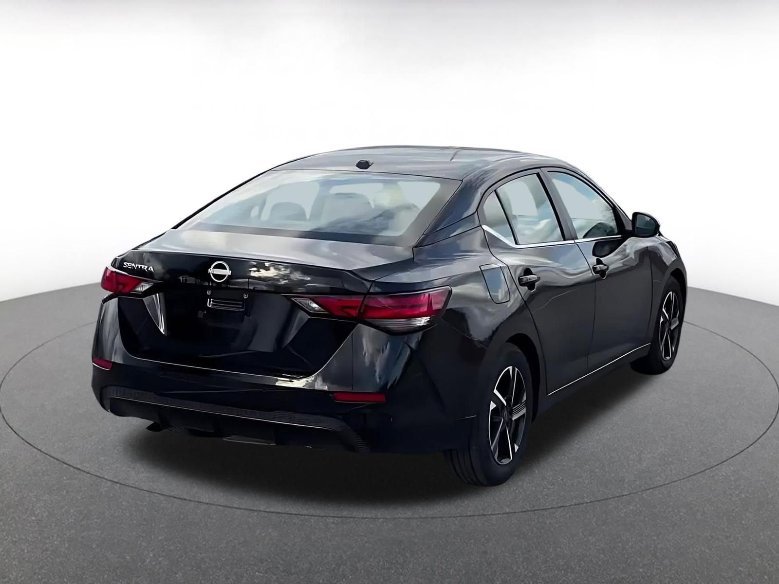 Thumbnail: 2025 Nissan Sentra - 14