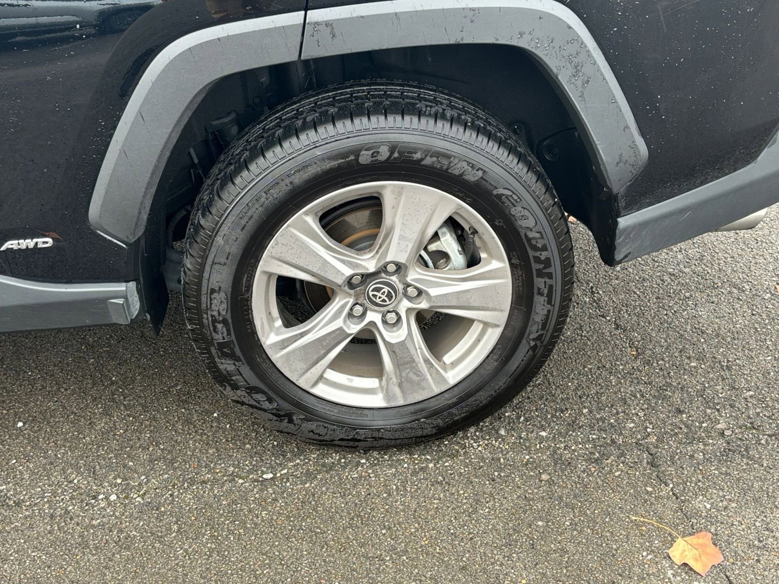 Thumbnail: 2025 Toyota RAV4 - 29