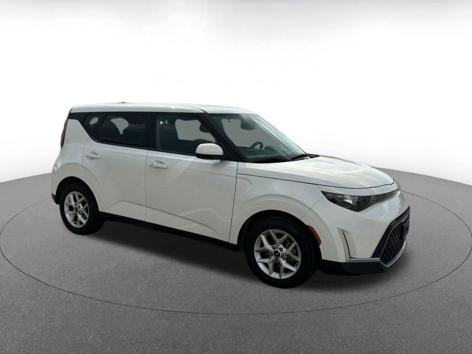 Thumbnail: 2023 Kia Soul - 1
