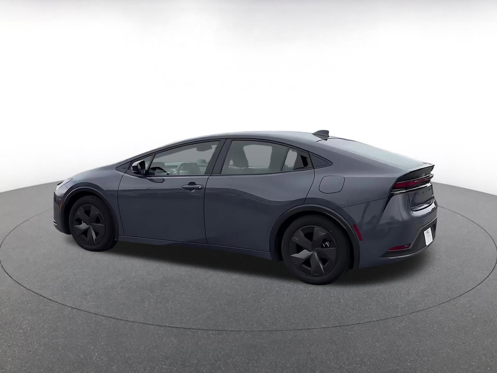 Thumbnail: 2025 Toyota Prius - 9