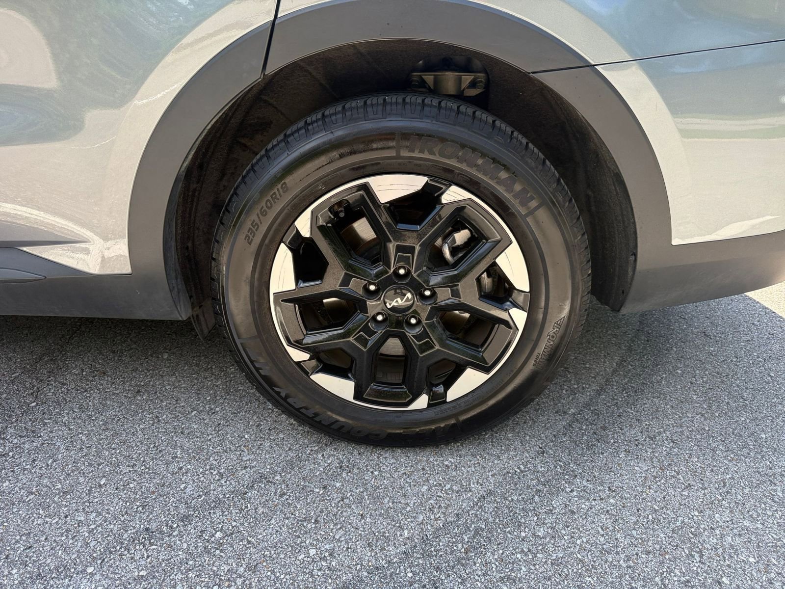 Thumbnail: 2024 Kia Sorento - 33