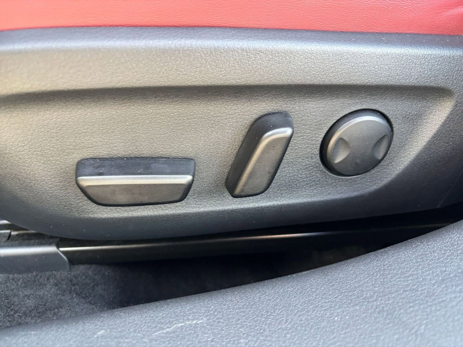 Thumbnail: 2025 Mazda Mazda3 - 23