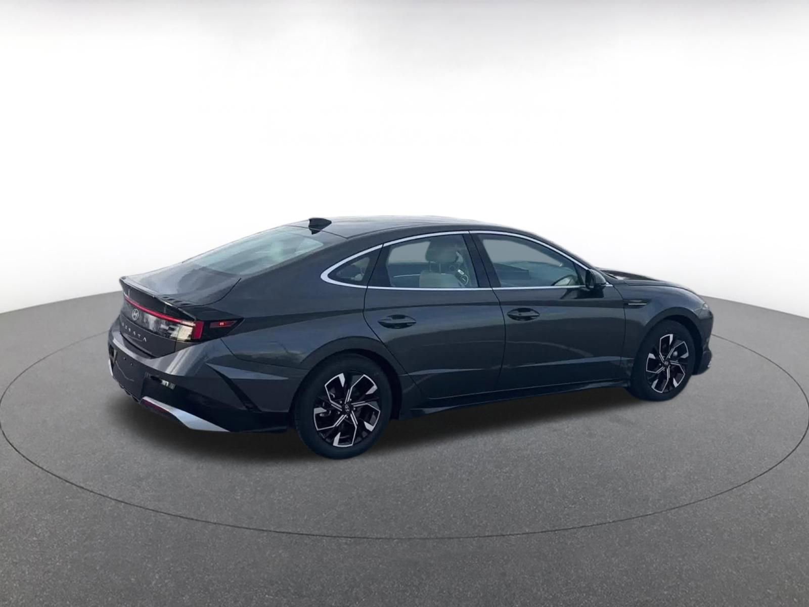Thumbnail: 2025 Hyundai Sonata - 15