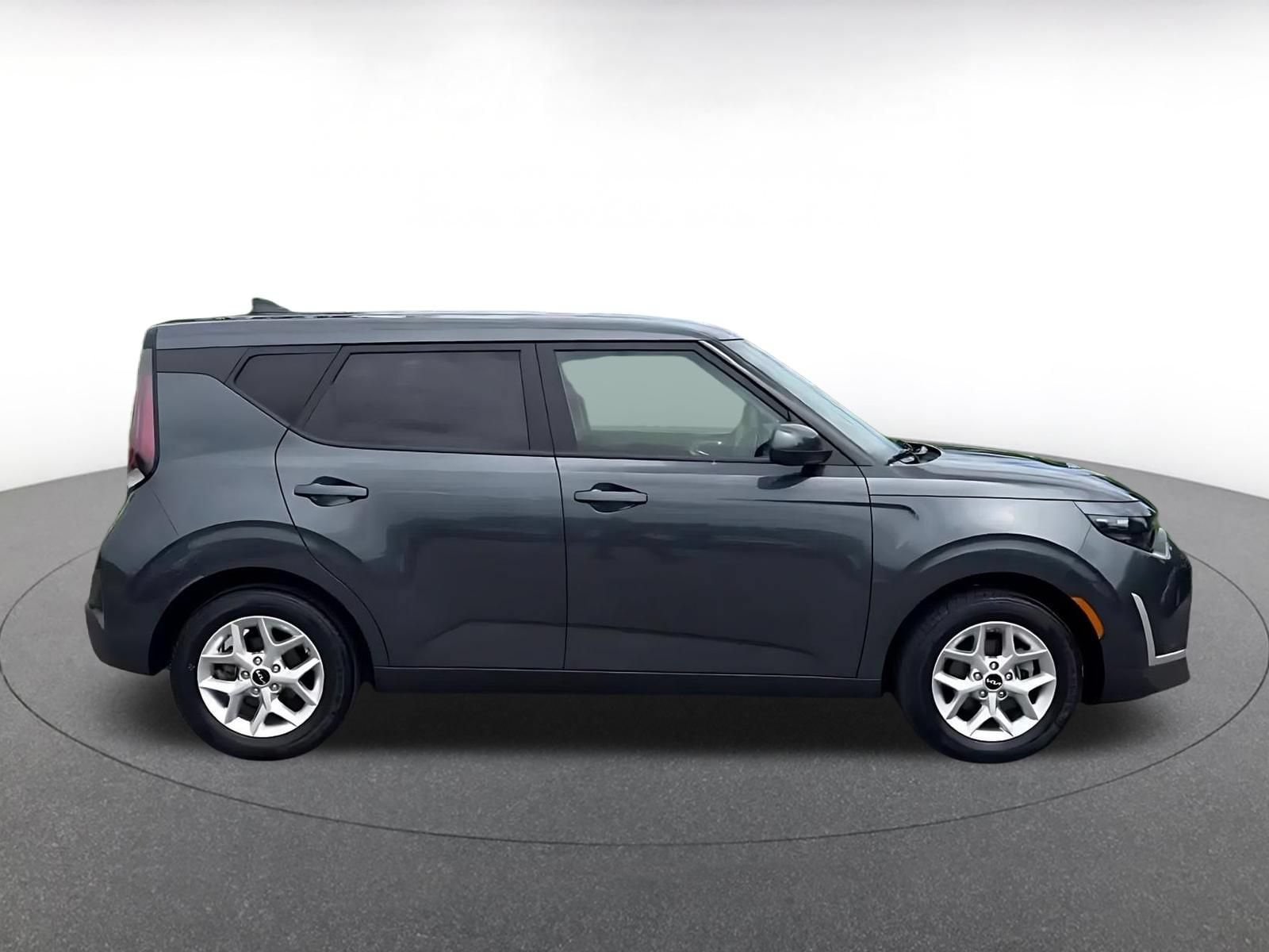 Thumbnail: 2025 Kia Soul - 16