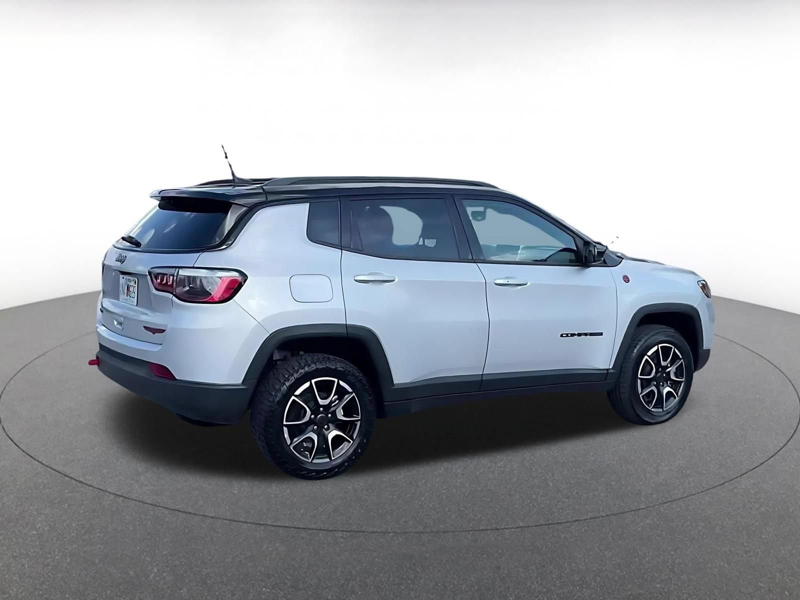 Thumbnail: 2025 Jeep Compass - 13
