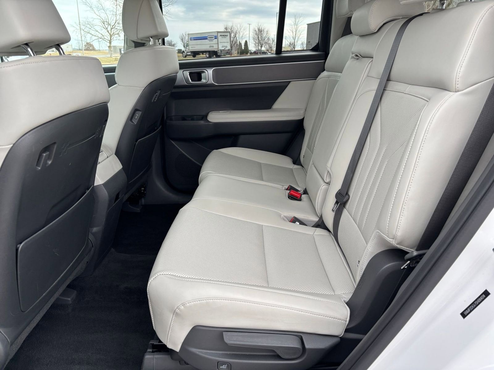 Thumbnail: 2025 Hyundai Santa Fe - 28