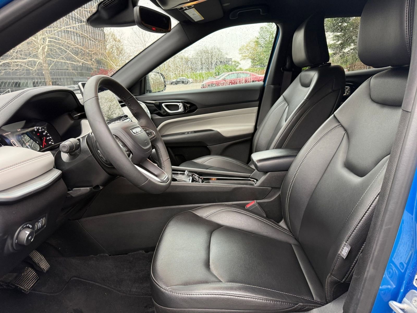 Thumbnail: 2025 Jeep Compass - 28