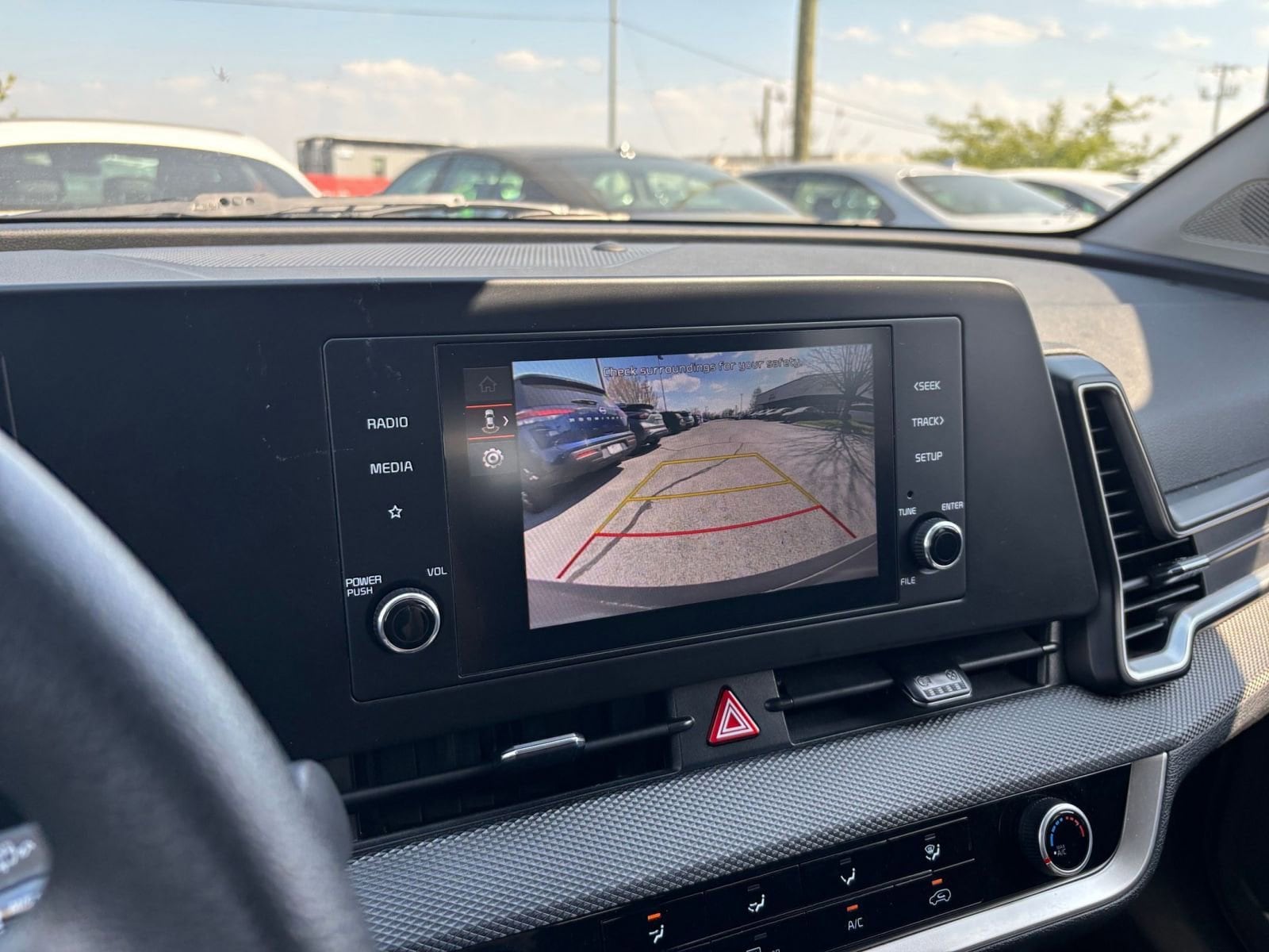 Thumbnail: 2025 Kia Sportage - 23