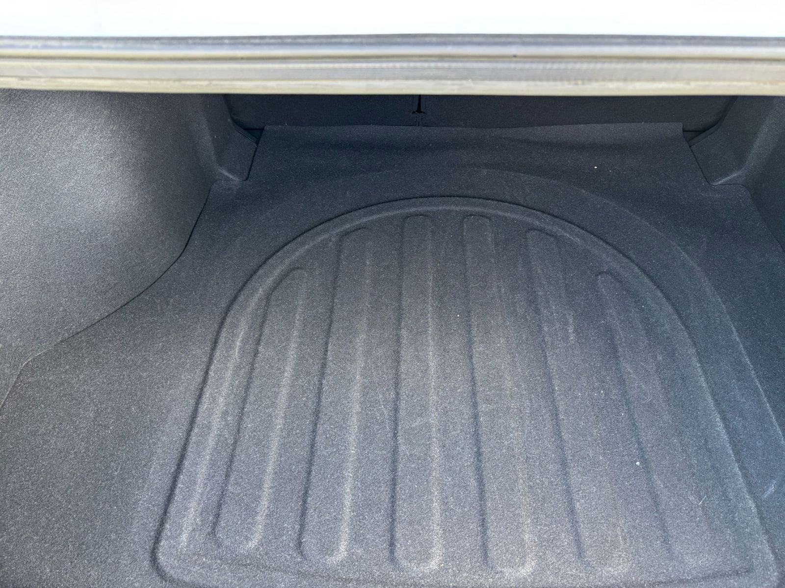 Thumbnail: 2025 Hyundai Elantra - 32