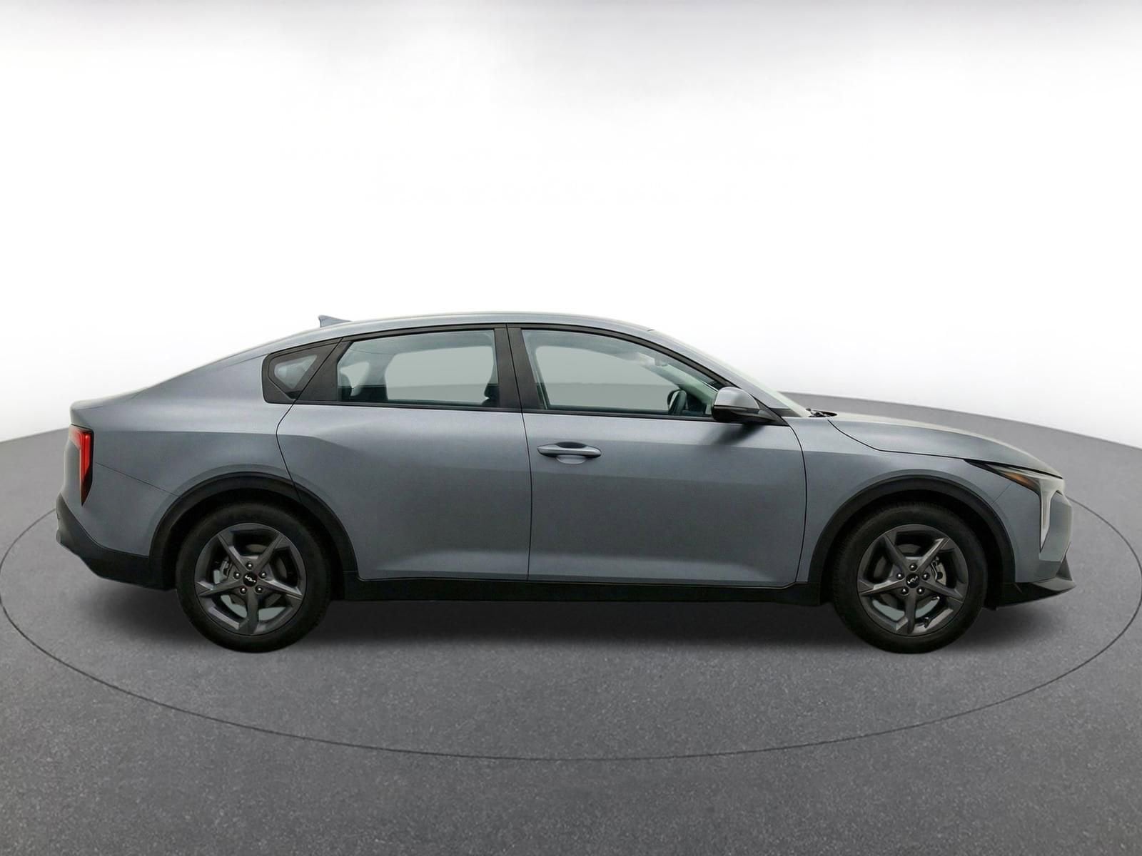 Thumbnail: 2025 Kia K4 - 3