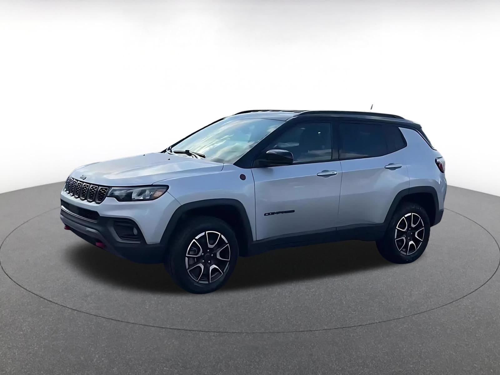 Thumbnail: 2025 Jeep Compass - 6