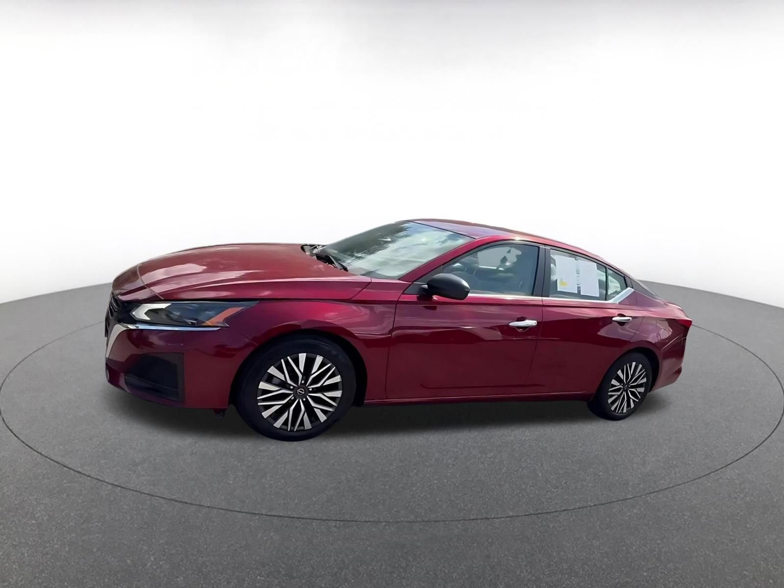 Thumbnail: 2025 Nissan Altima - 7