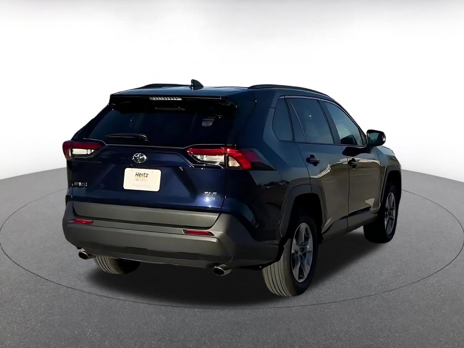 Thumbnail: 2025 Toyota RAV4 - 12