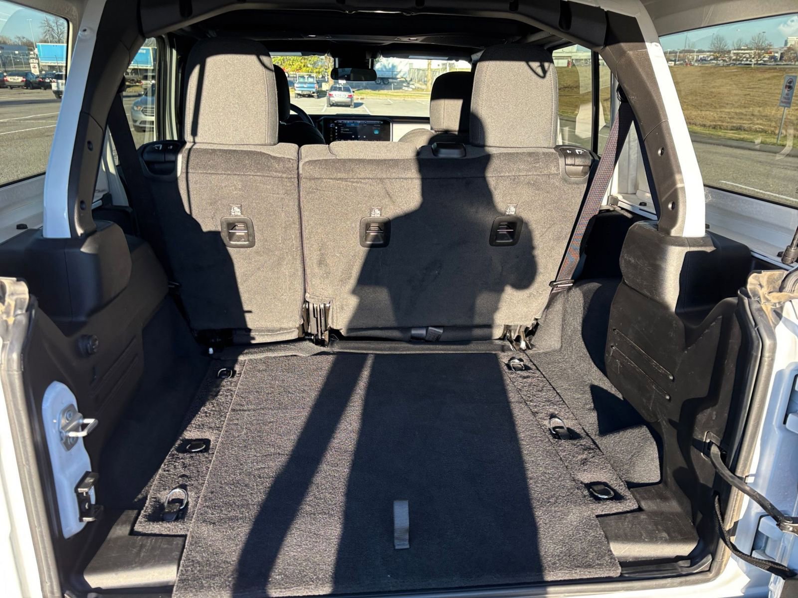 Thumbnail: 2025 Jeep Wrangler - 29