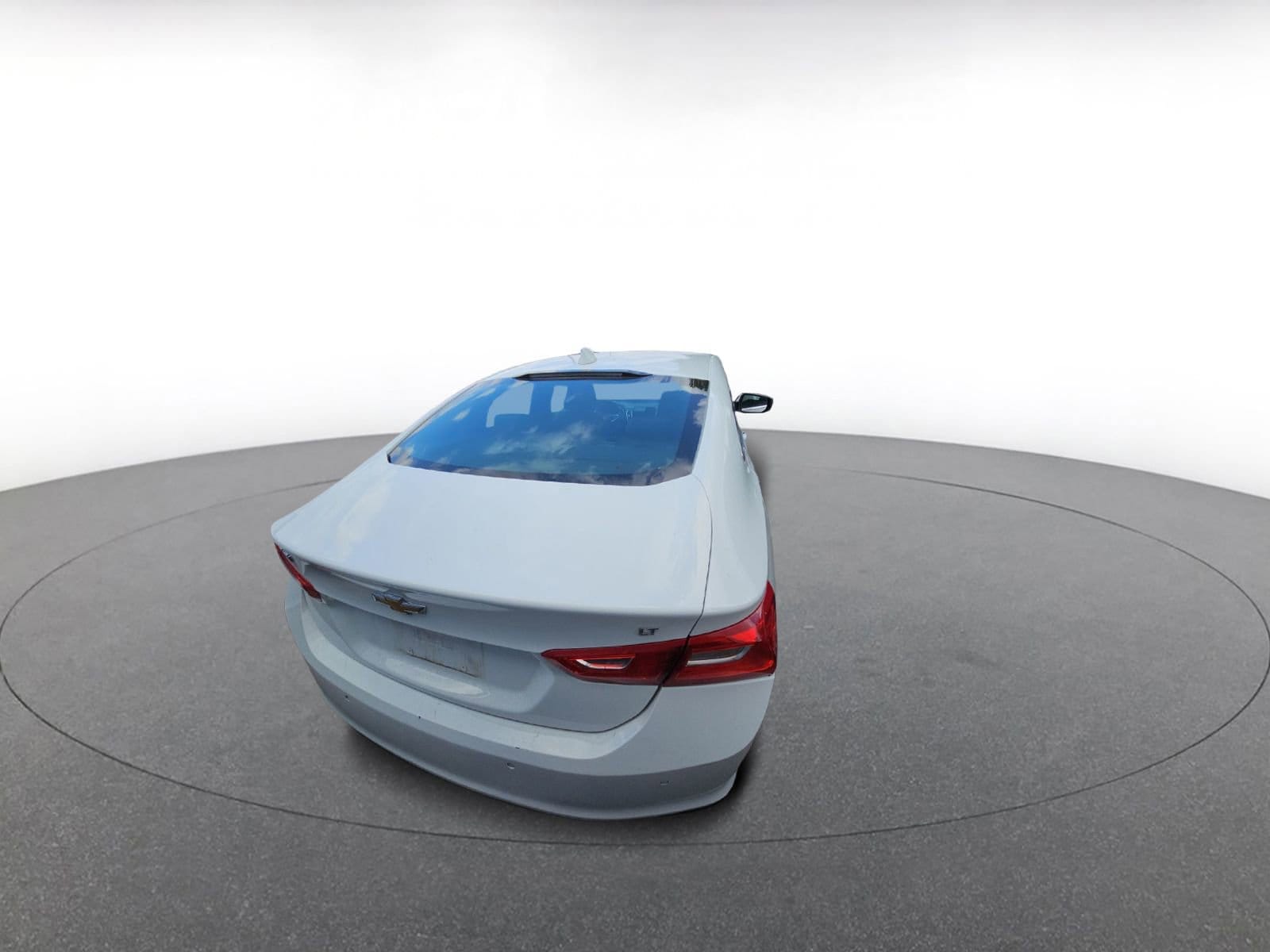 Thumbnail: 2024 Chevrolet Malibu - 5
