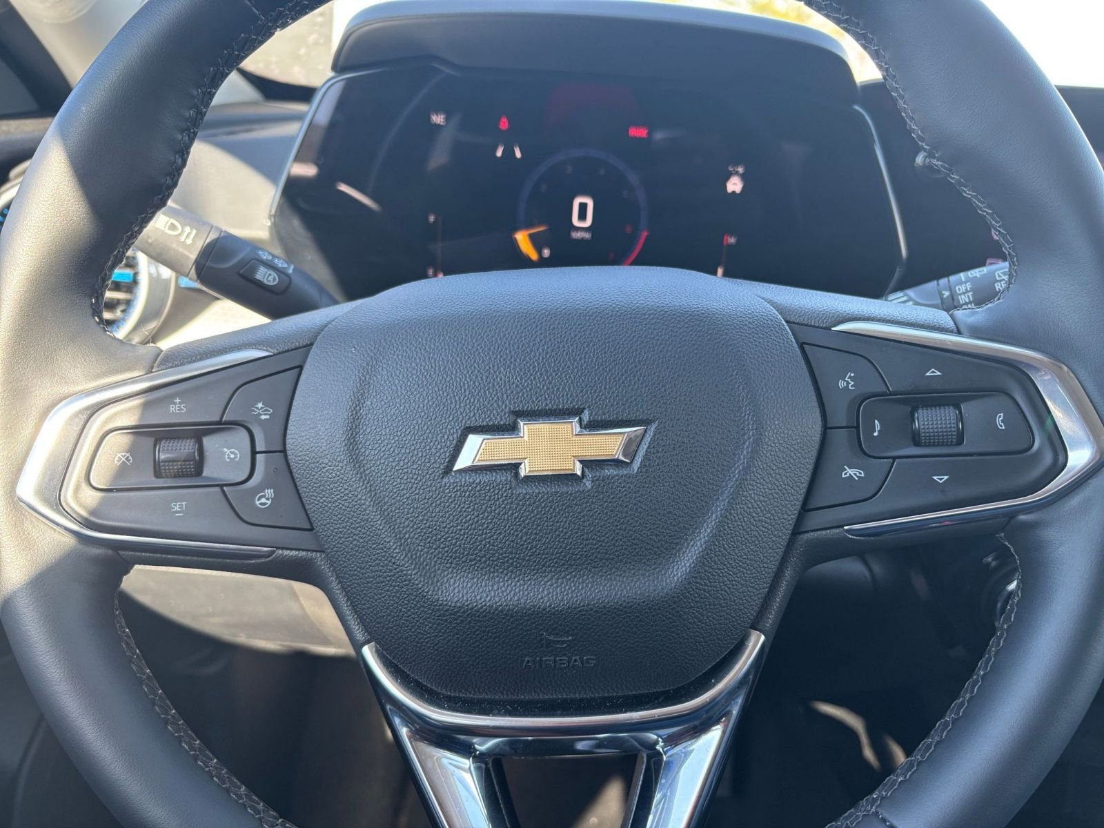 Thumbnail: 2025 Chevrolet Trax - 27