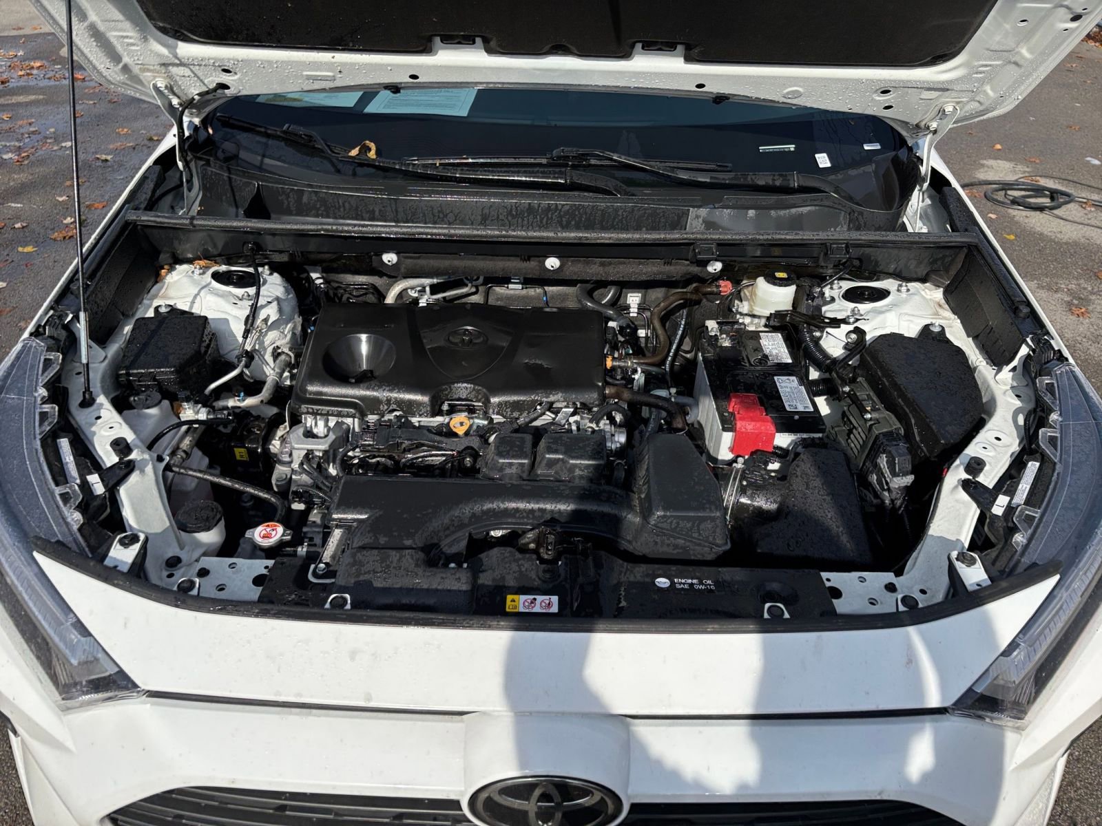 Thumbnail: 2025 Toyota RAV4 - 32