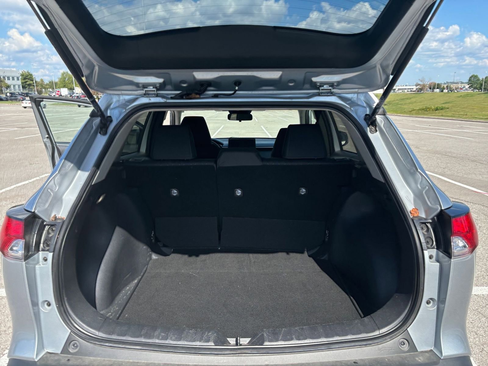 Thumbnail: 2025 Toyota Corolla Cross - 30