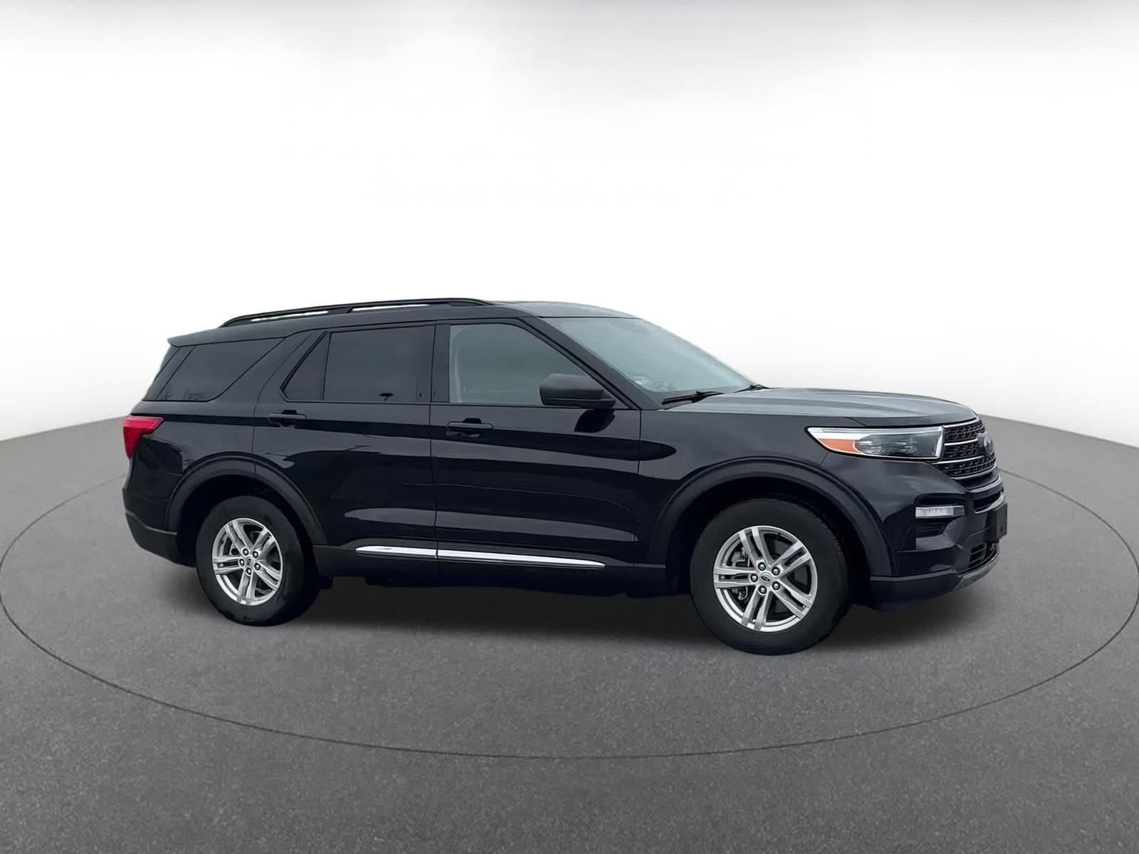 Thumbnail: 2023 Ford Explorer - 2