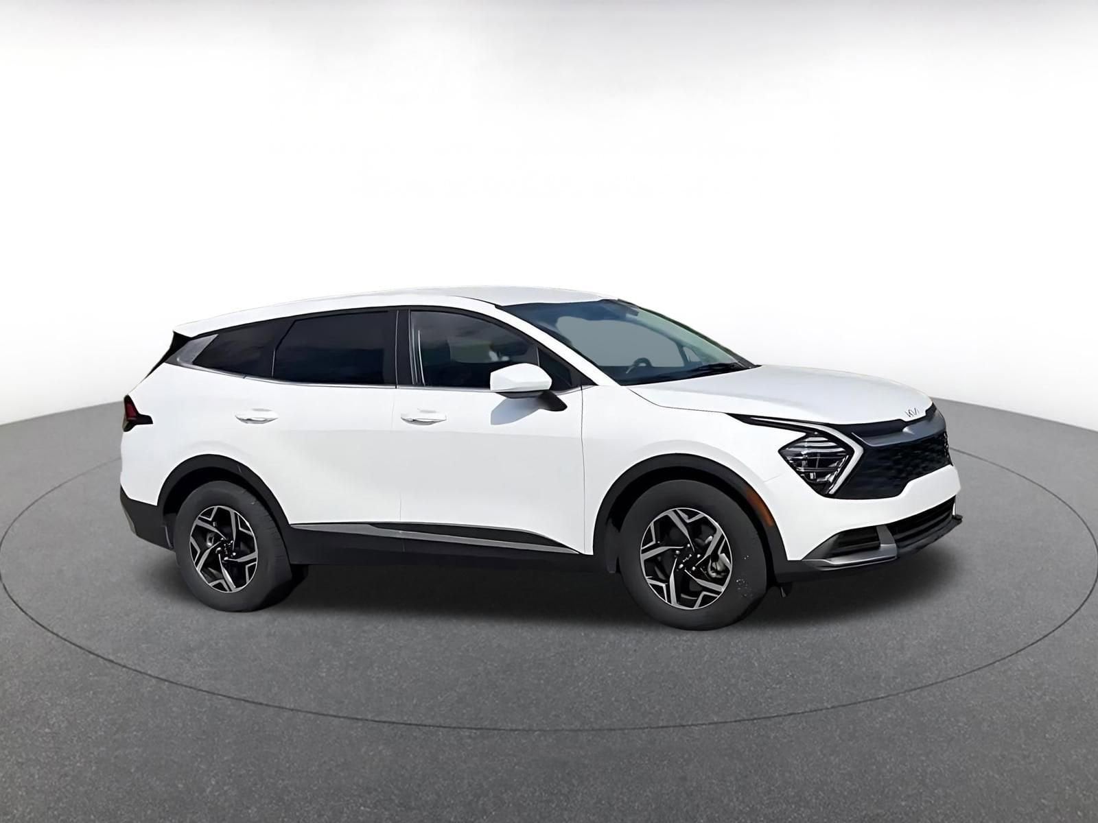 Thumbnail: 2025 Kia Sportage - 2