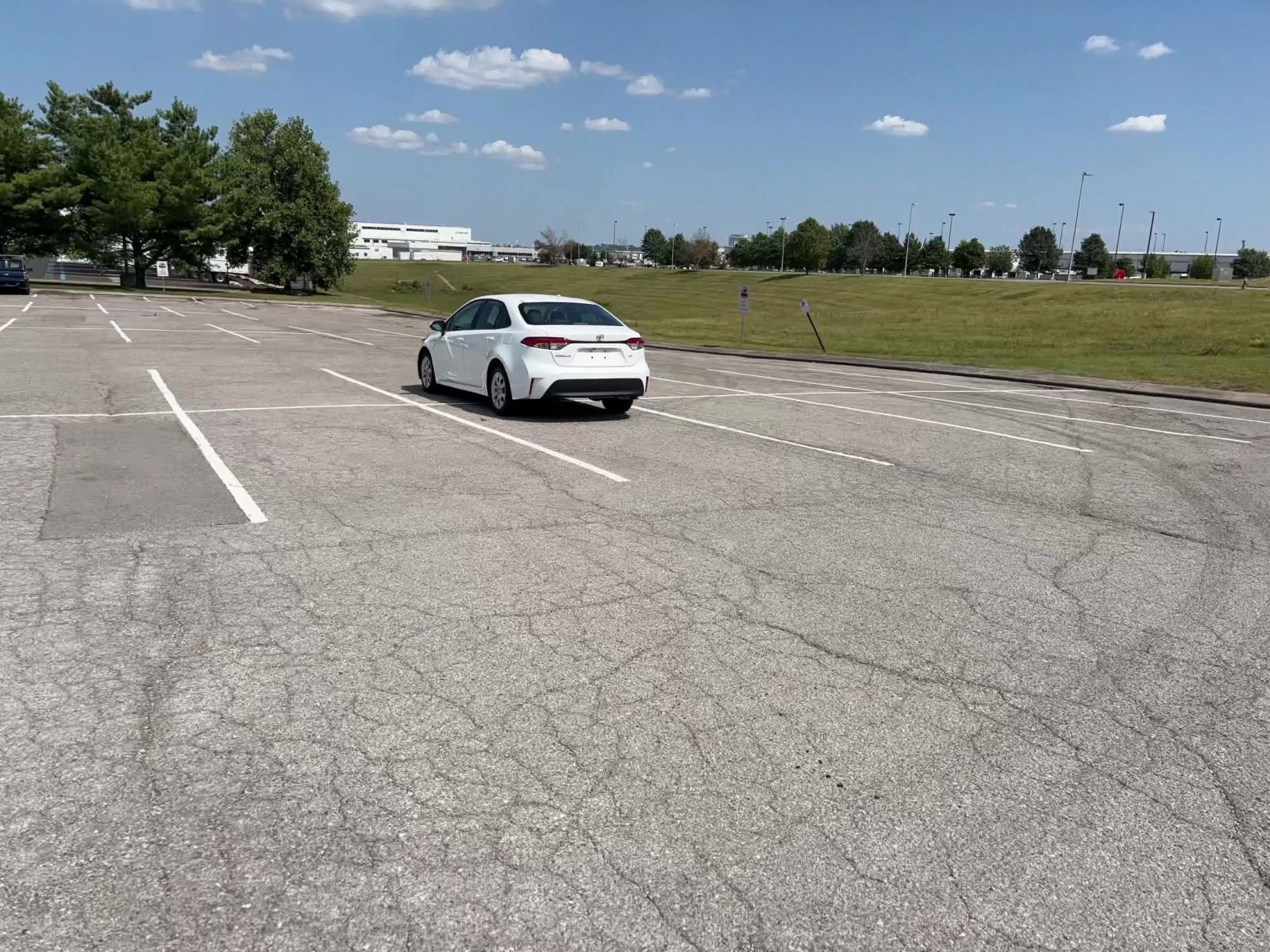 Thumbnail: 2024 Toyota Corolla - 14