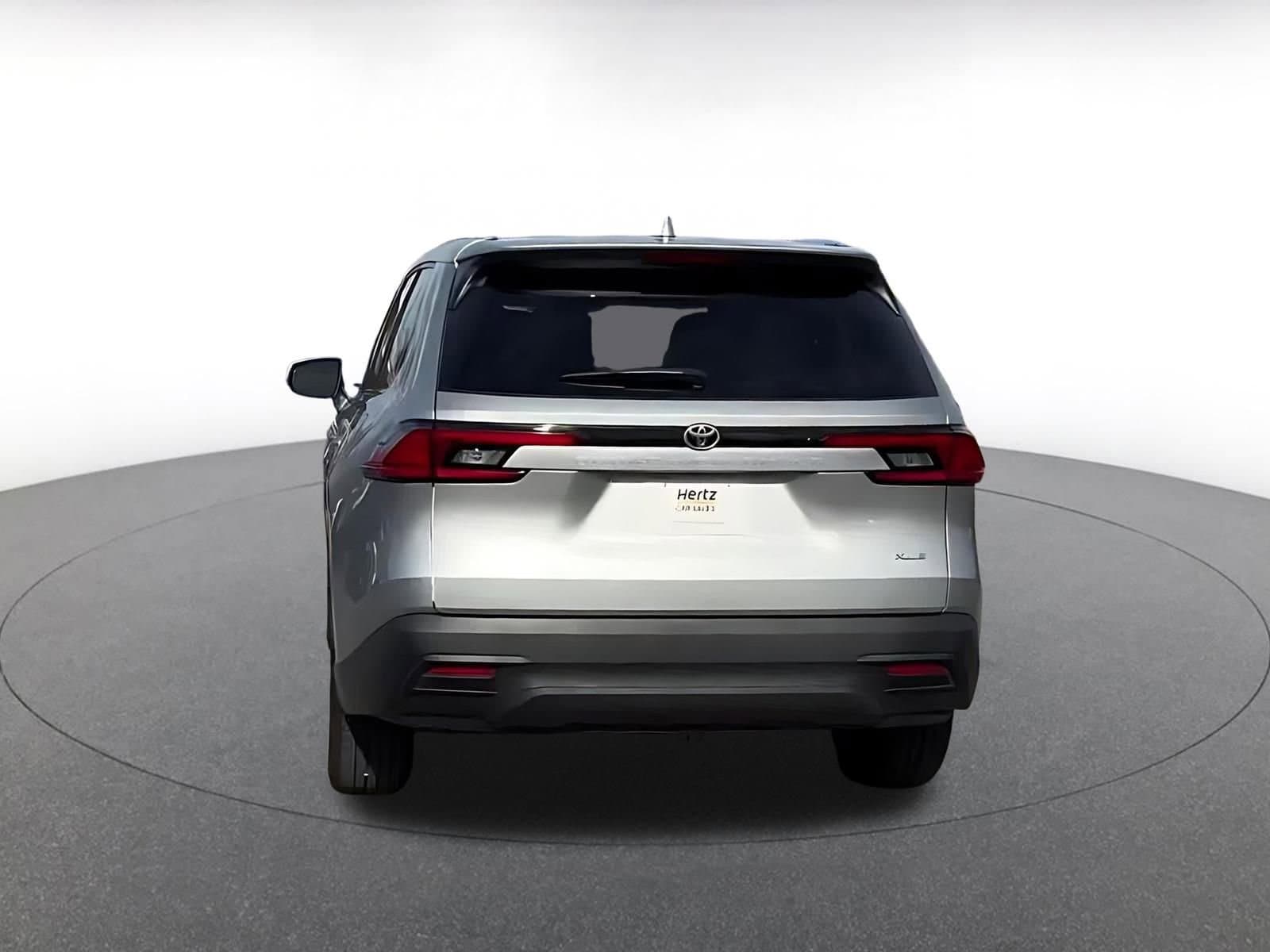 Thumbnail: 2025 Toyota Grand Highlander - 12