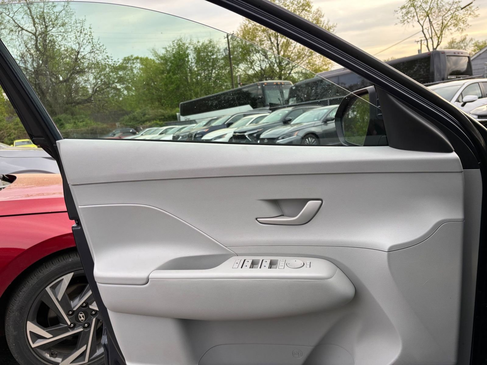 Thumbnail: 2025 Hyundai Kona - 18