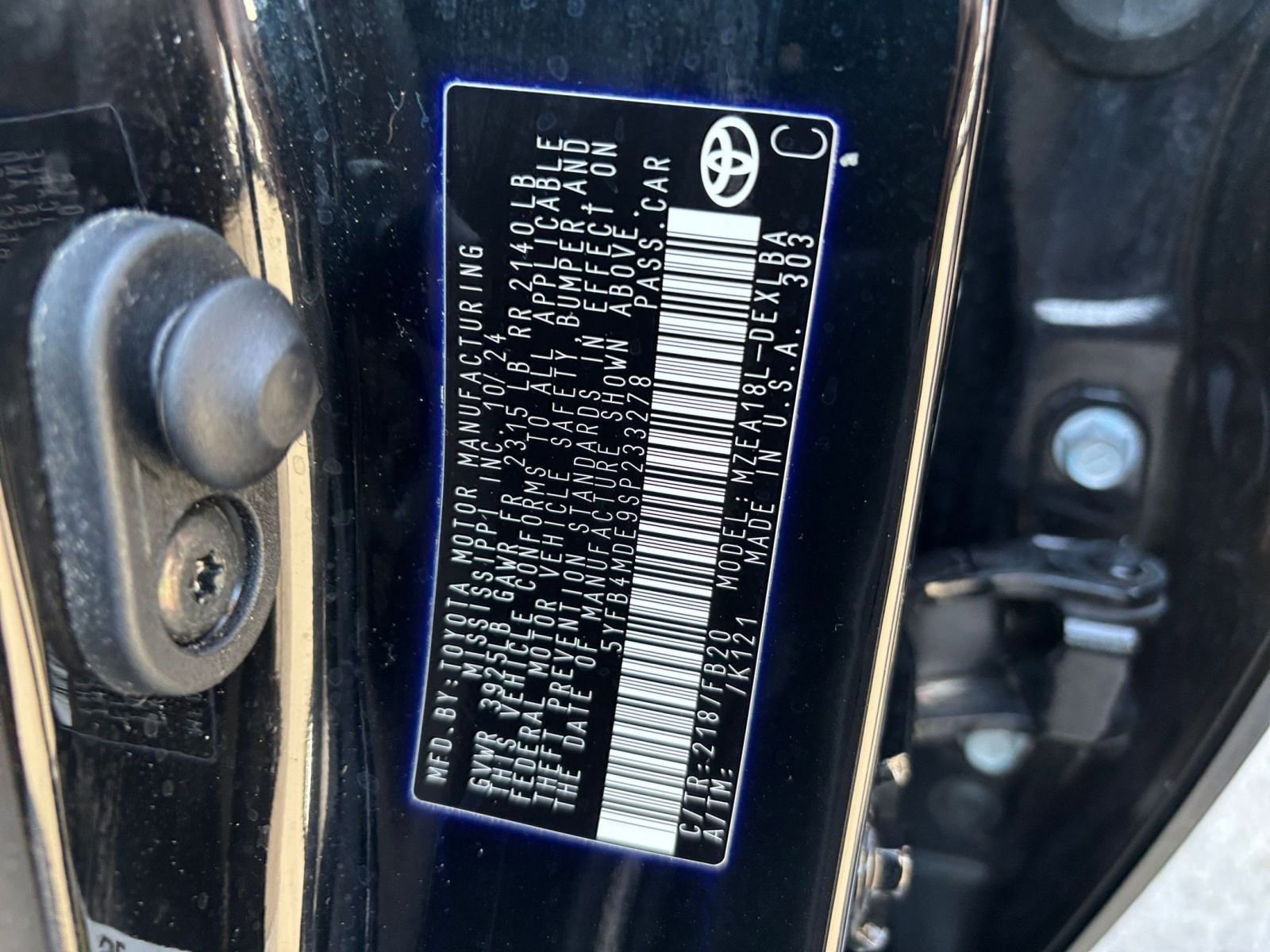 Thumbnail: 2025 Toyota Corolla - 27