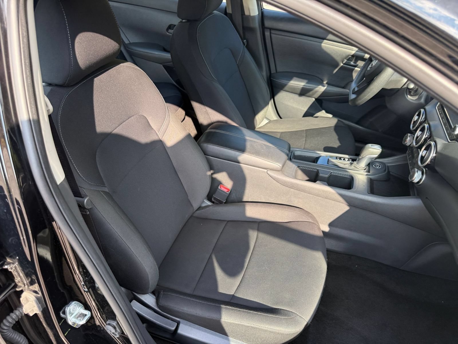 Thumbnail: 2025 Nissan Sentra - 33