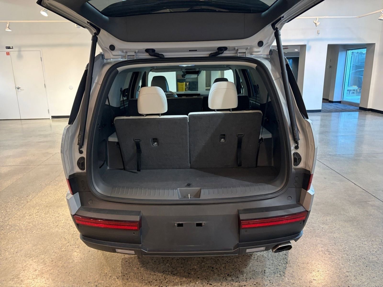 Thumbnail: 2025 Hyundai Santa Fe - 34