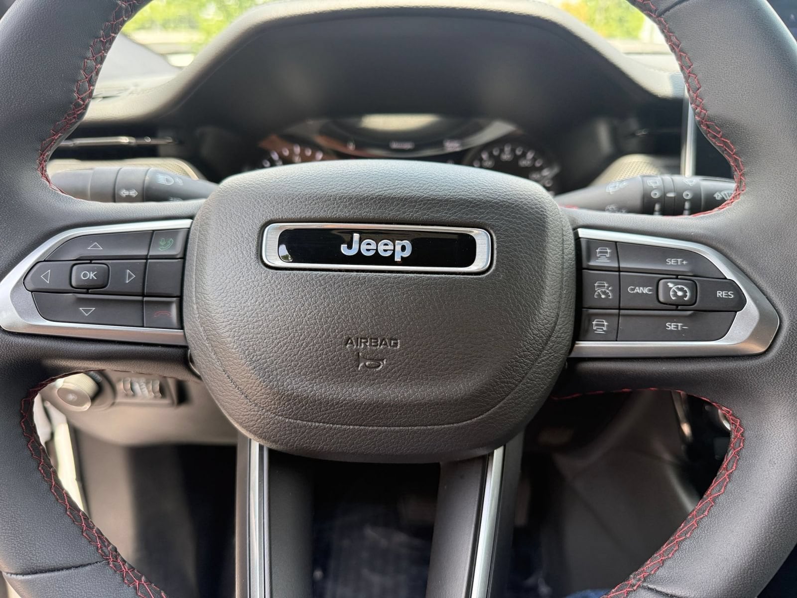 Thumbnail: 2025 Jeep Compass - 22