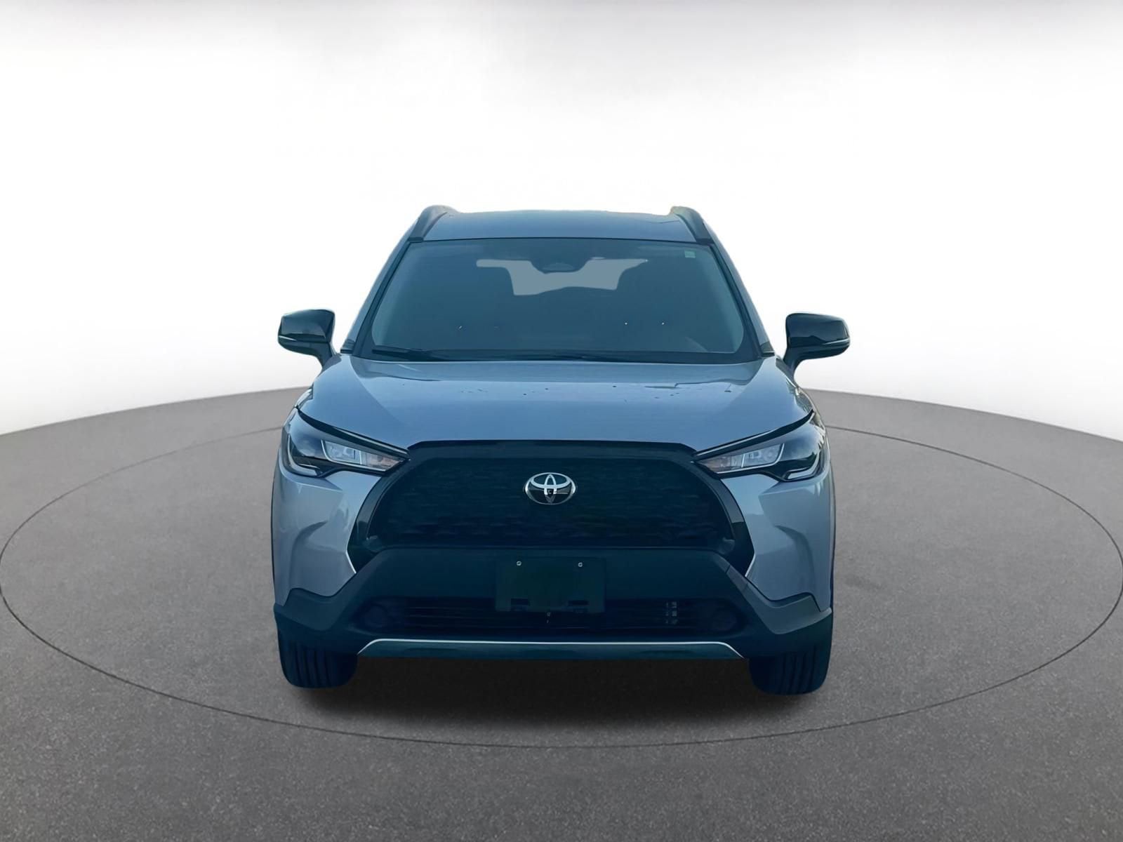 Thumbnail: 2025 Toyota Corolla Cross - 4