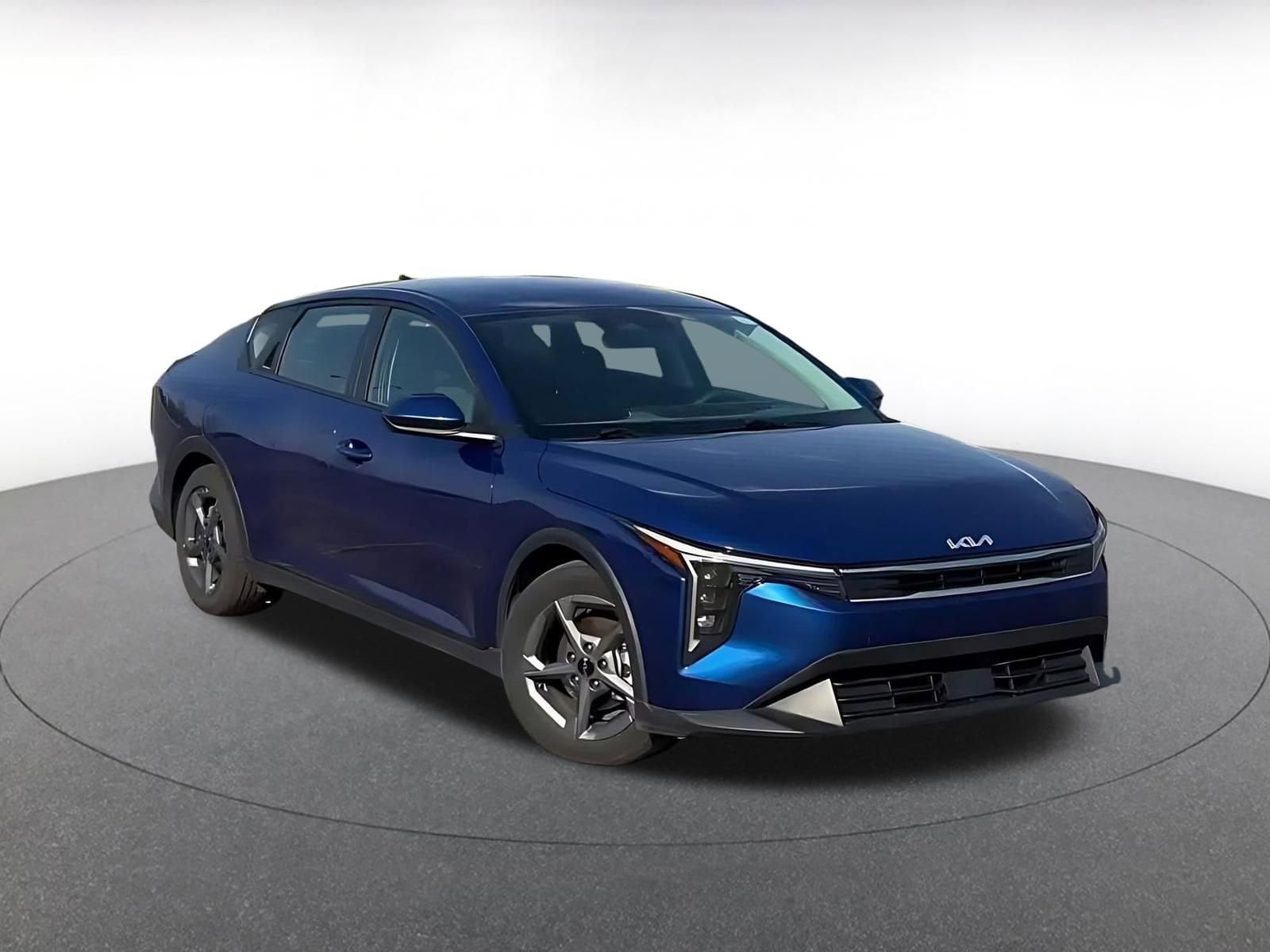 Thumbnail: 2025 Kia K4 - 3