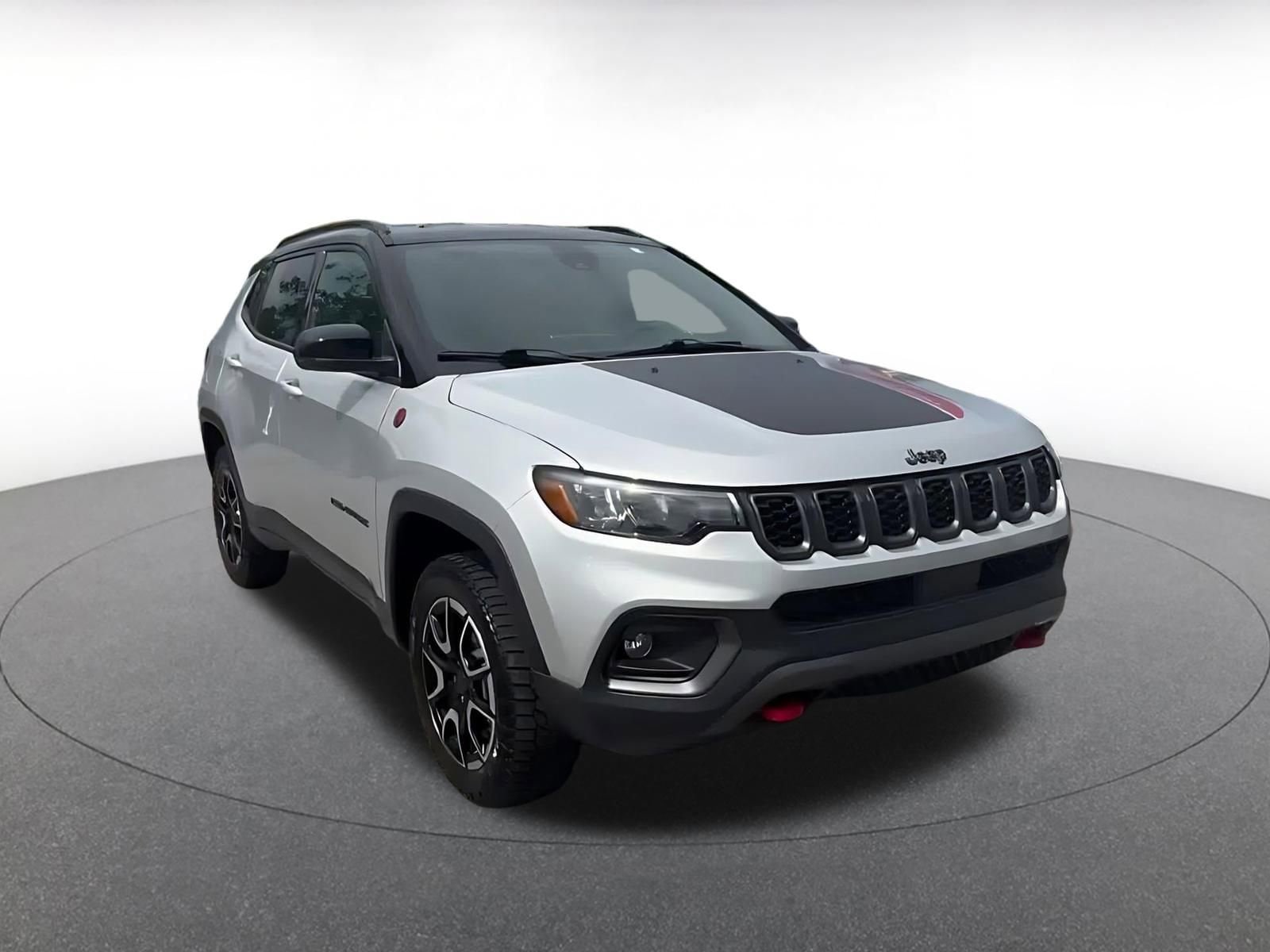 Thumbnail: 2025 Jeep Compass - 3