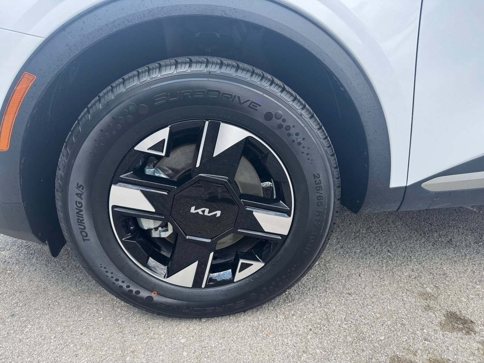 Thumbnail: 2026 Kia Sportage - 30