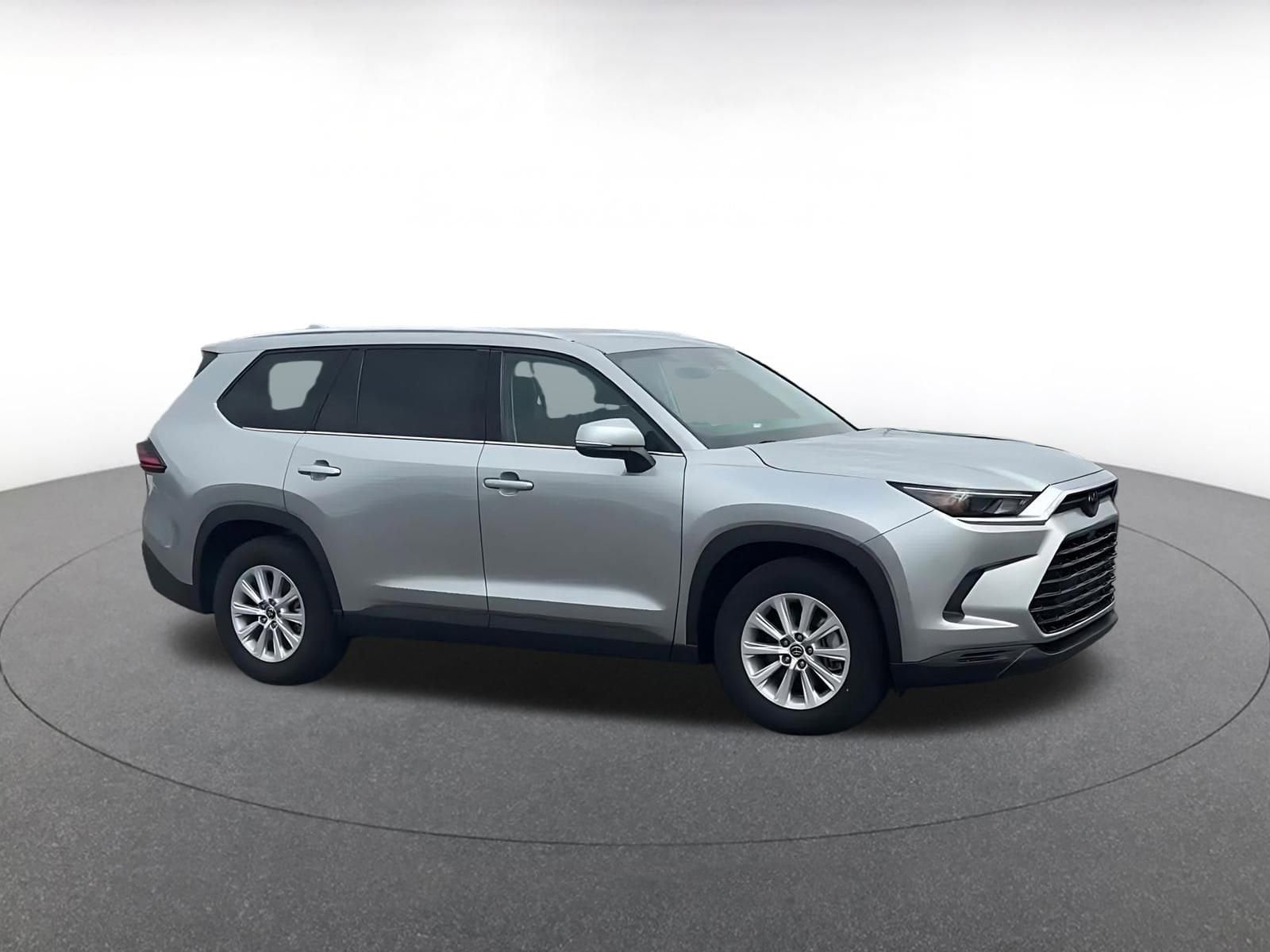 Thumbnail: 2025 Toyota Grand Highlander - 2