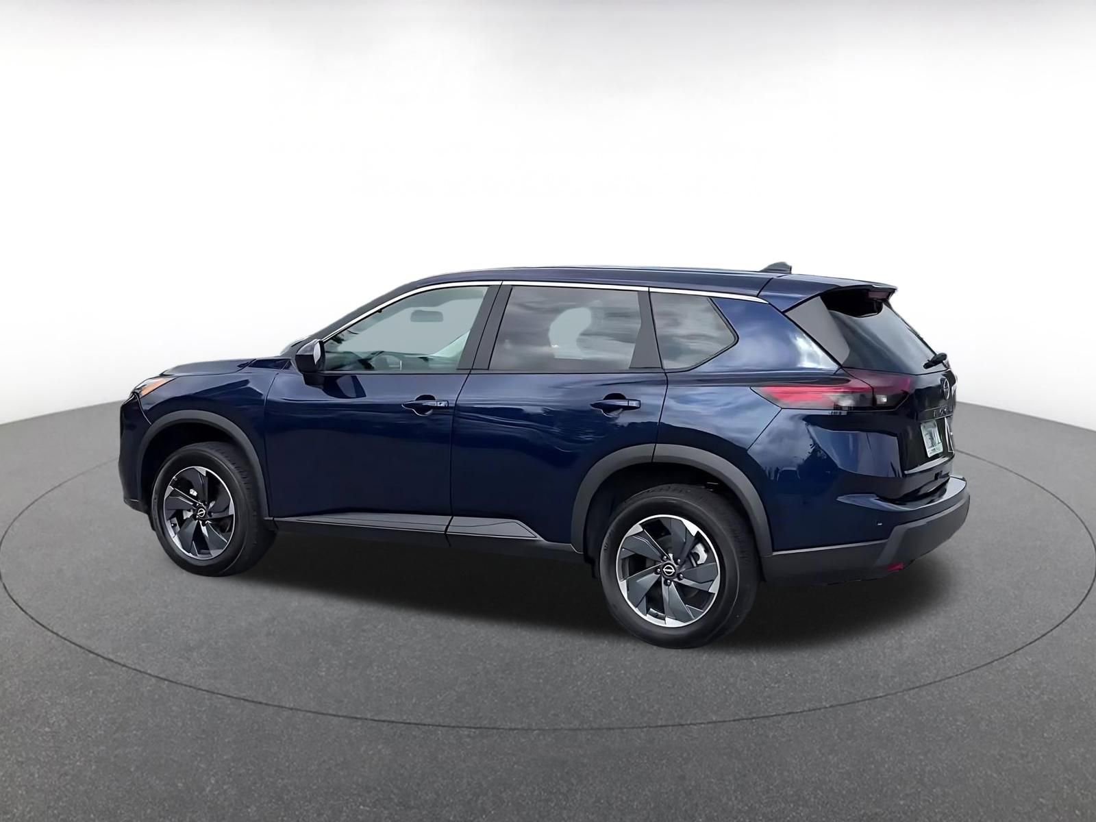 Thumbnail: 2025 Nissan Rogue - 10