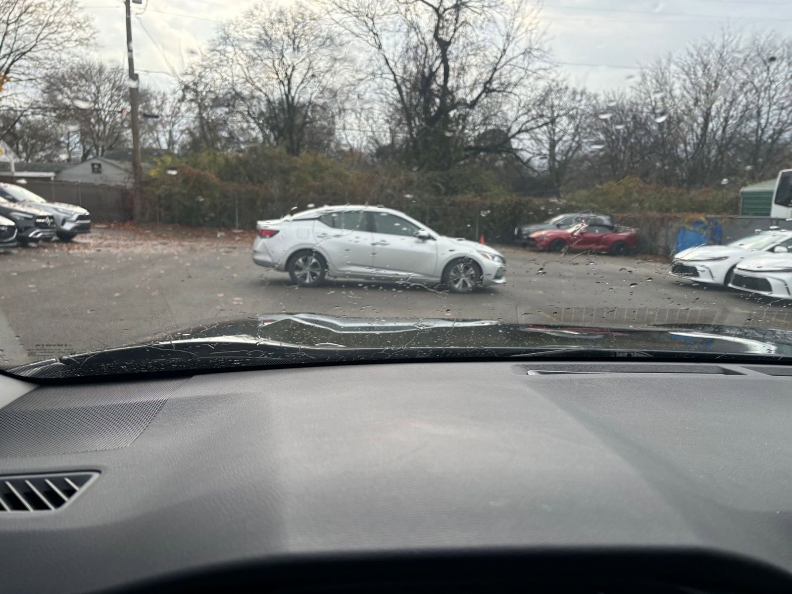 Thumbnail: 2025 Toyota RAV4 - 33