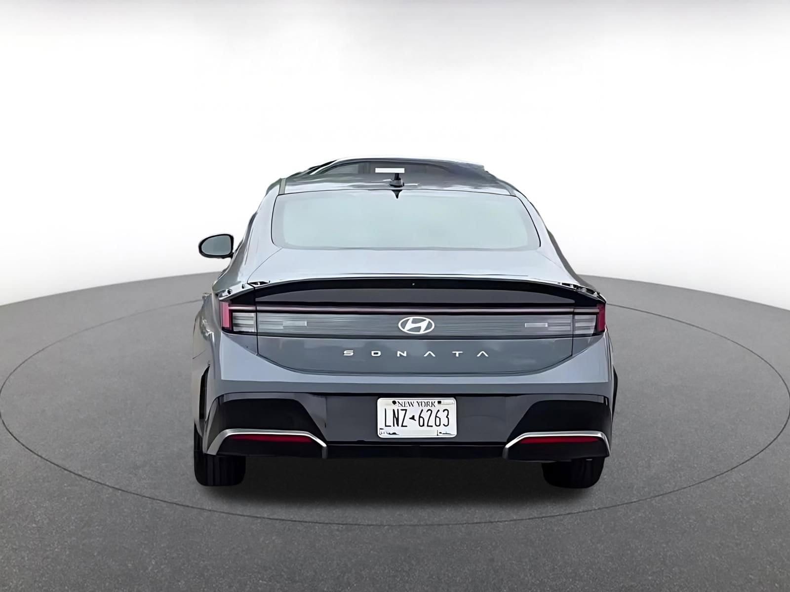 Thumbnail: 2025 Hyundai Sonata - 12