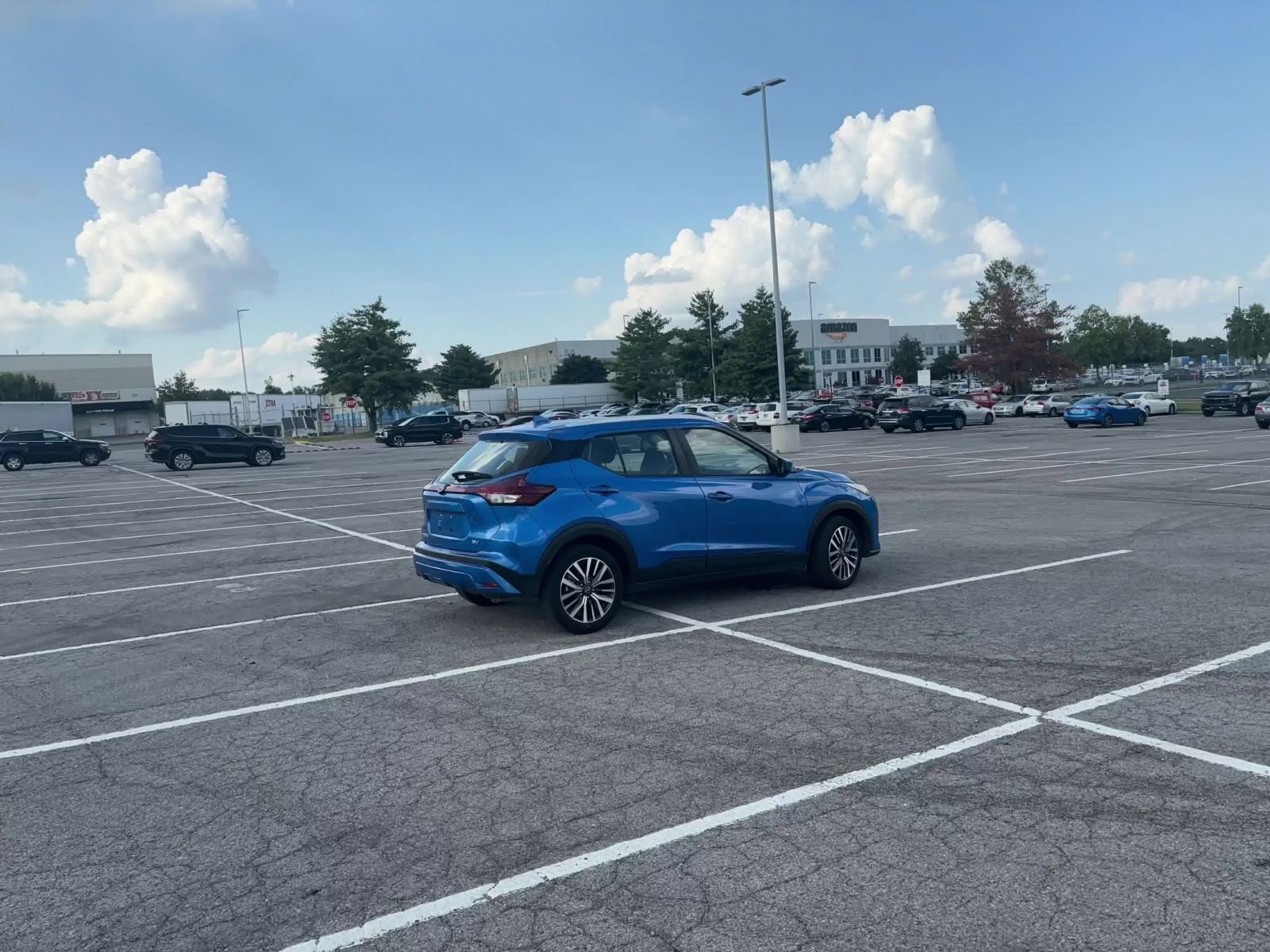 Thumbnail: 2024 Nissan Kicks - 16