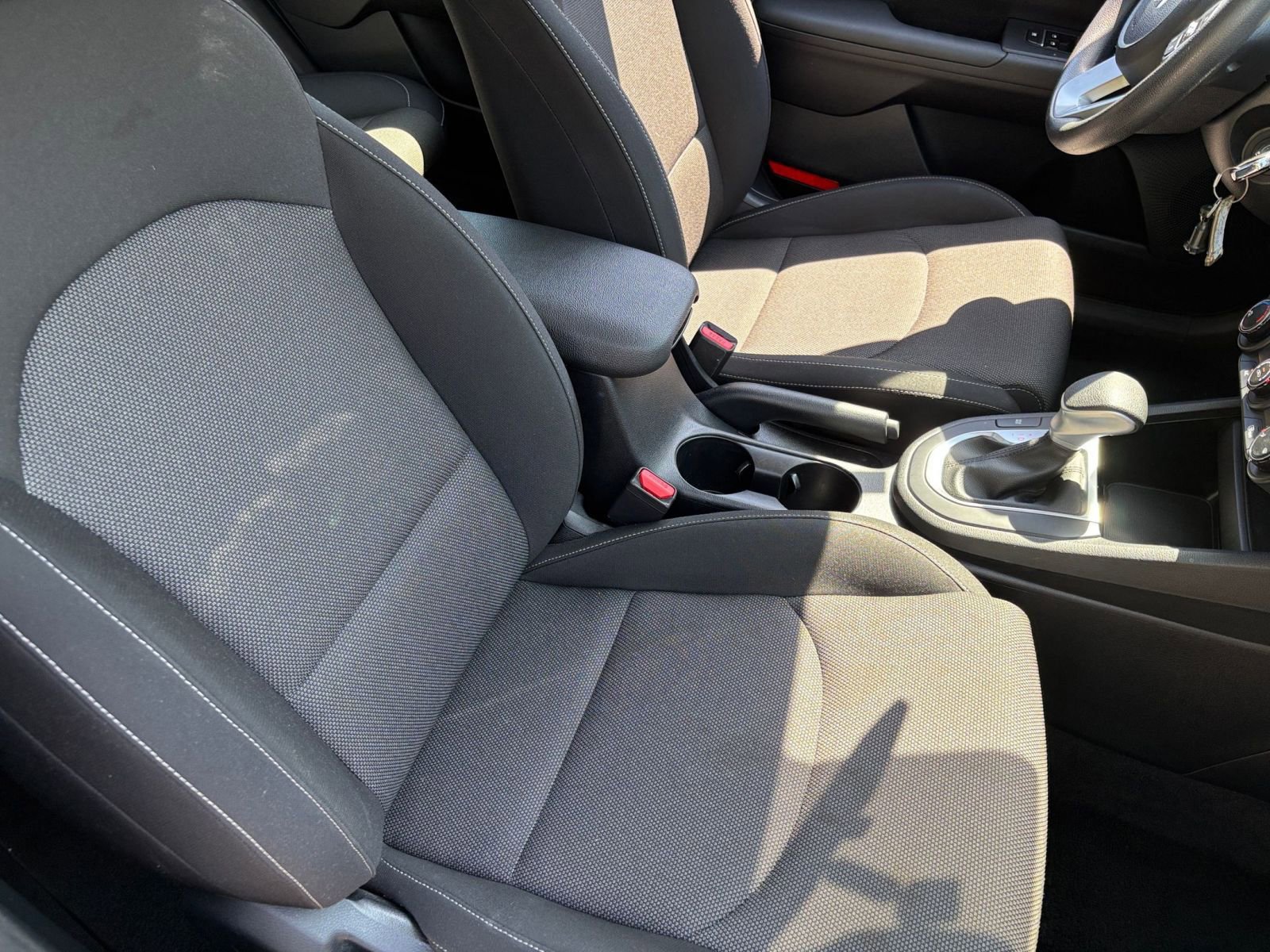 Thumbnail: 2024 Kia Forte - 34