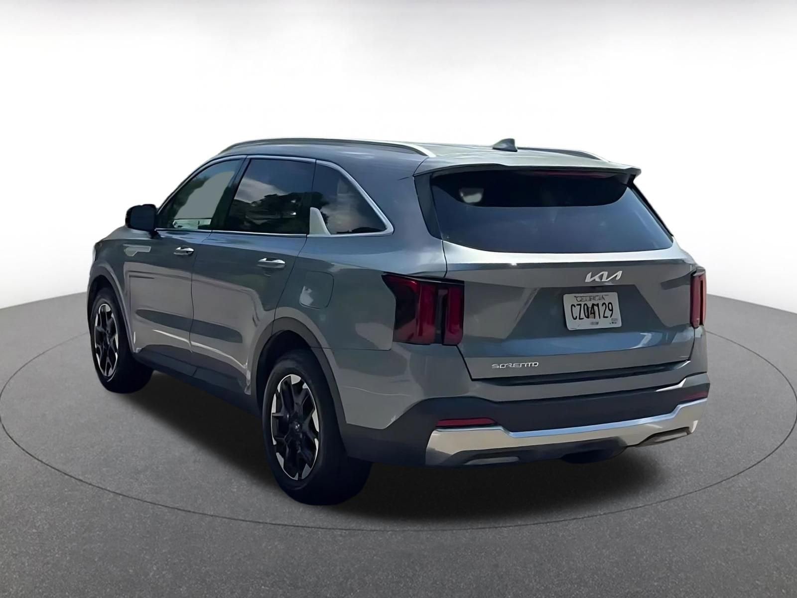Thumbnail: 2024 Kia Sorento - 11