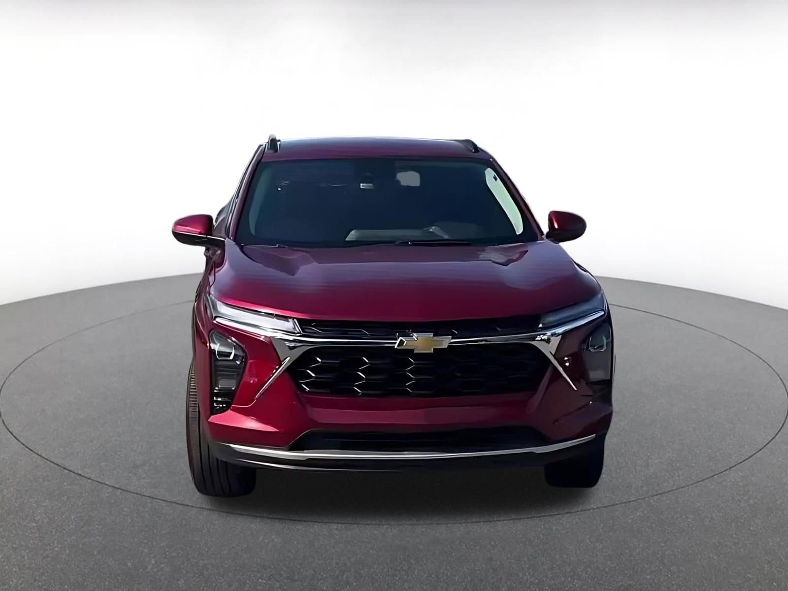 Thumbnail: 2025 Chevrolet Trax - 4