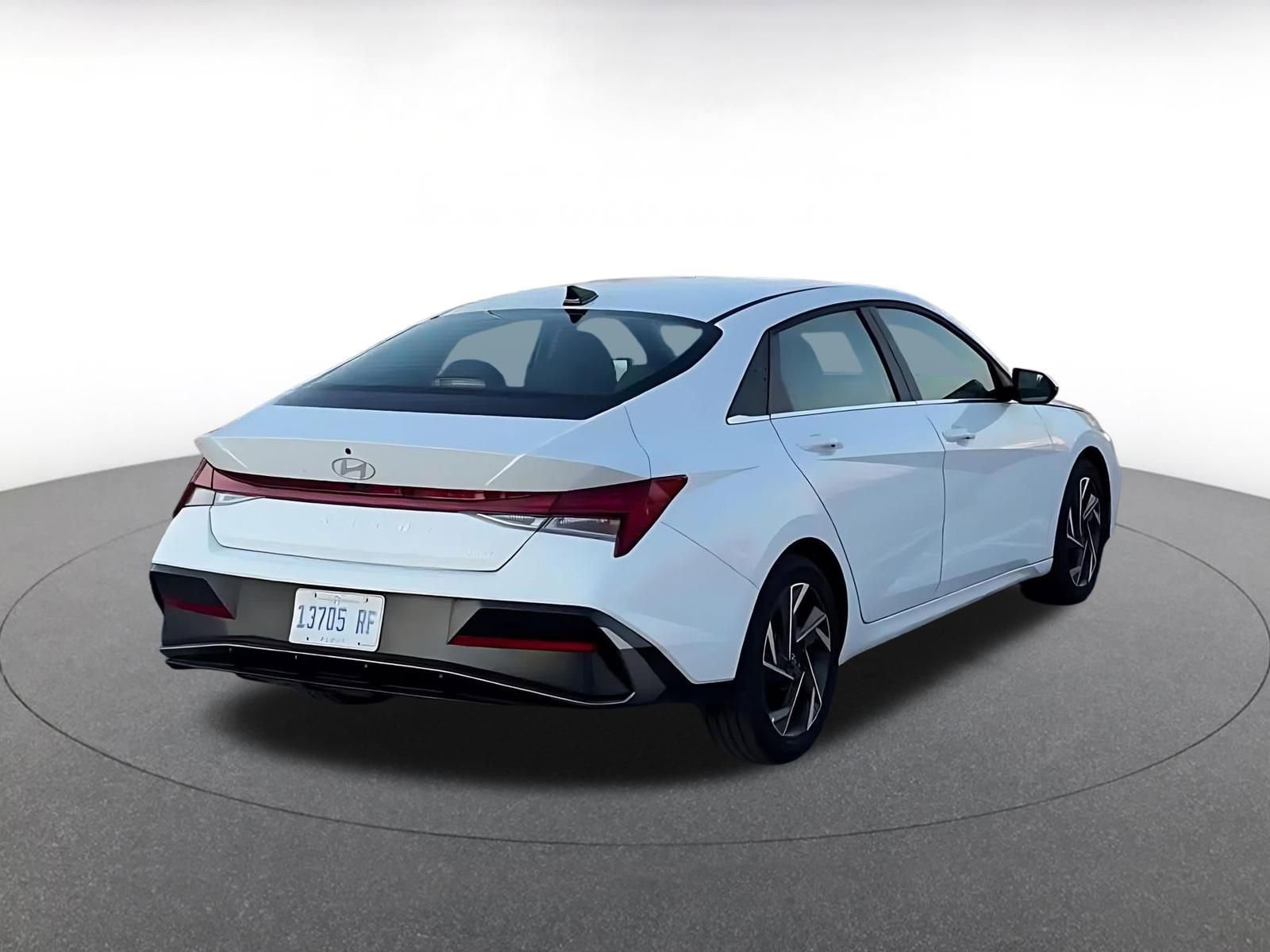 Thumbnail: 2025 Hyundai Elantra - 14