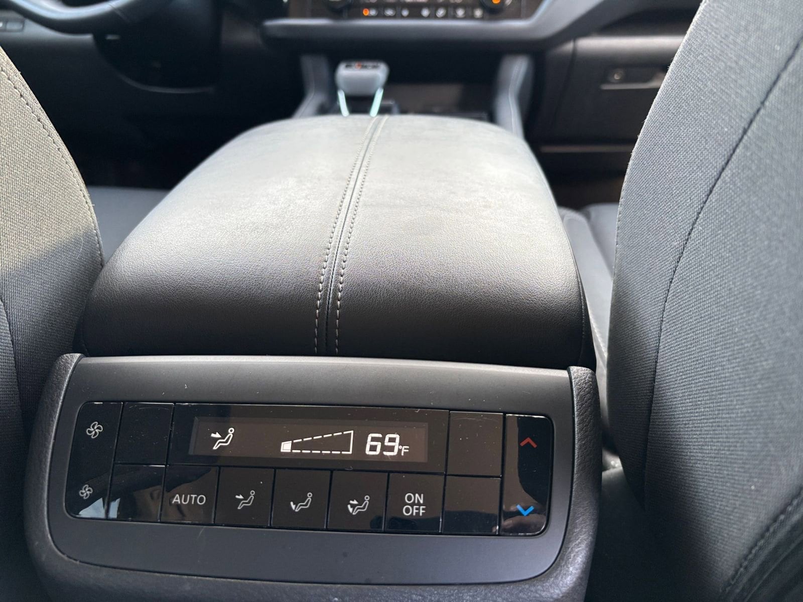 Thumbnail: 2025 Nissan Pathfinder - 27