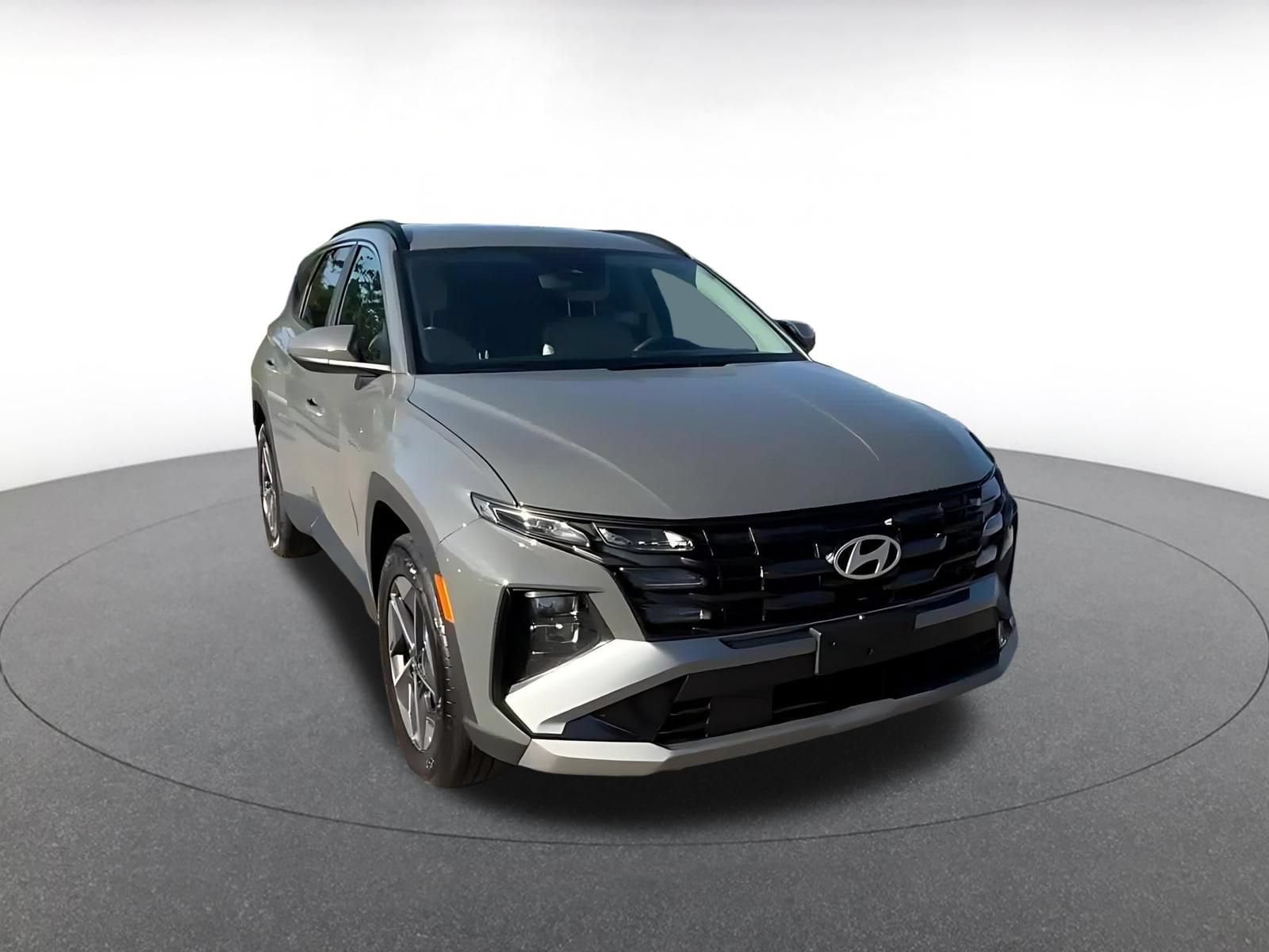 Thumbnail: 2026 Hyundai Tucson - 3