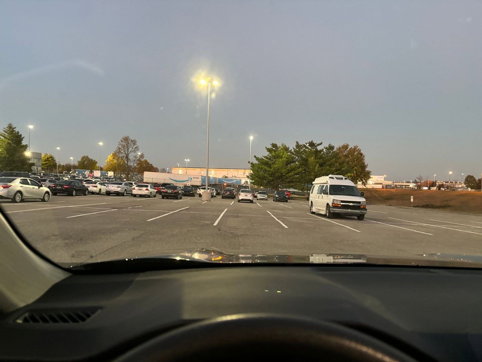 Thumbnail: 2025 Toyota RAV4 - 33