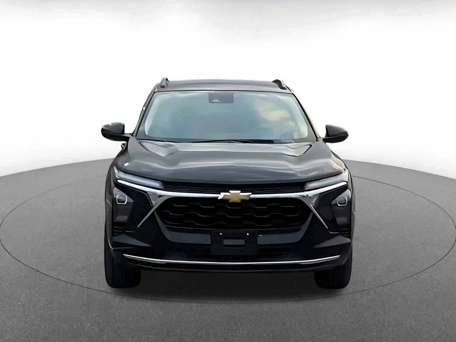 Thumbnail: 2025 Chevrolet Trax - 4